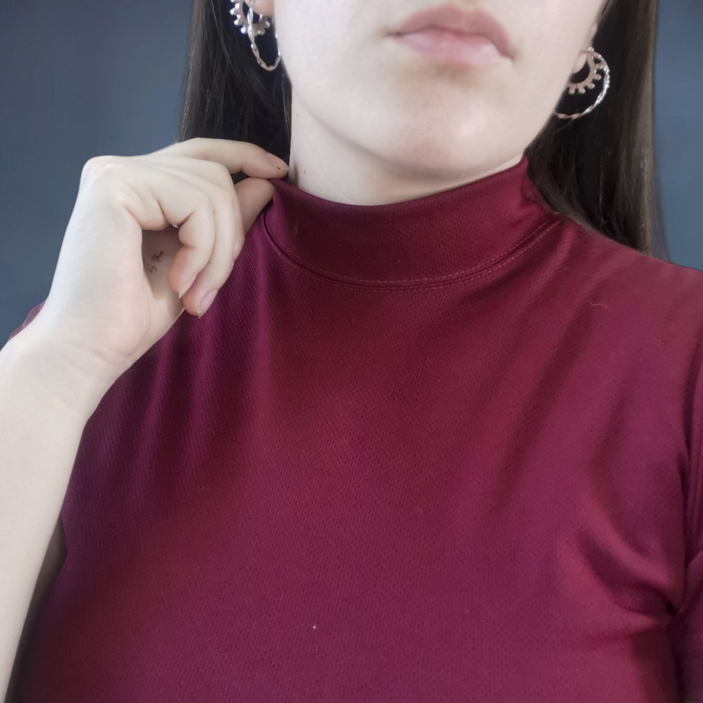 CROP TOP CUELLO TORTUGA