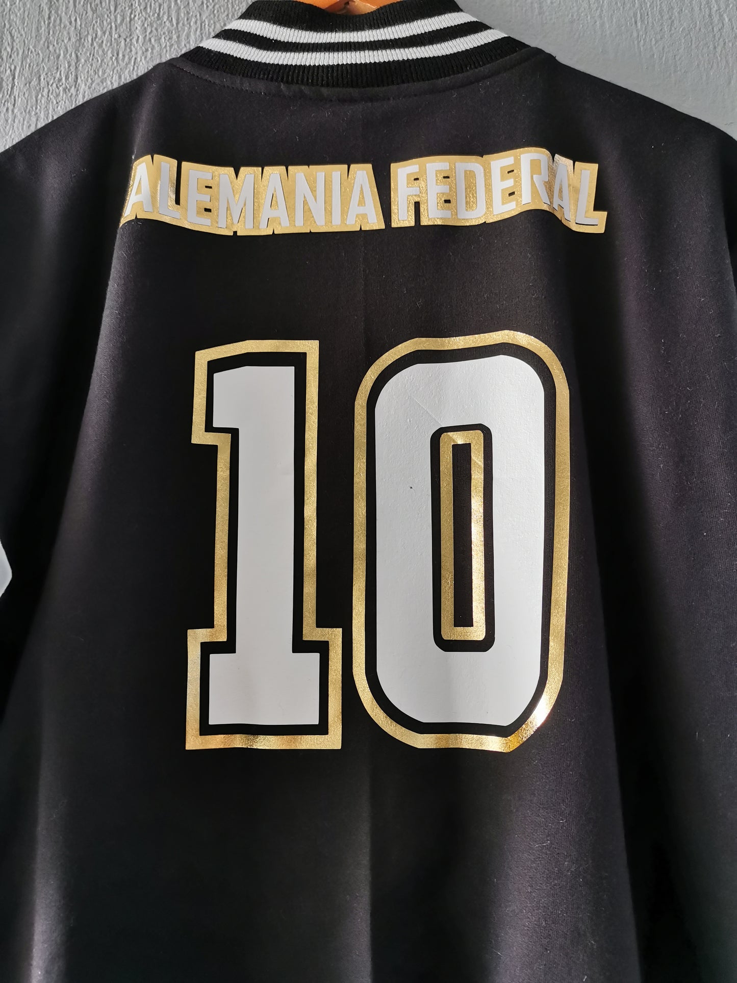 CHAMARRA DAMA NEGRA PERSONALIZABLE