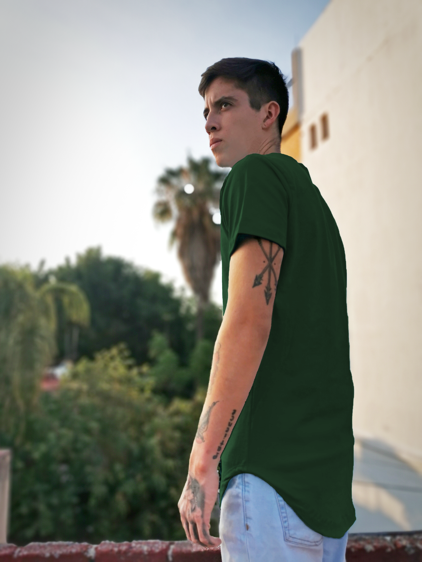 playera verde hombre long fit