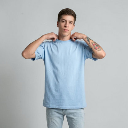 camiseta oversize azul cielo