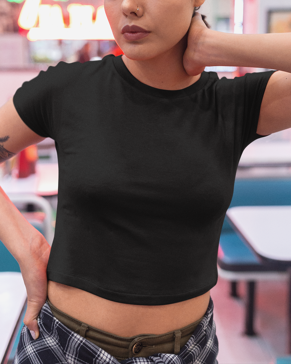 crop top negro