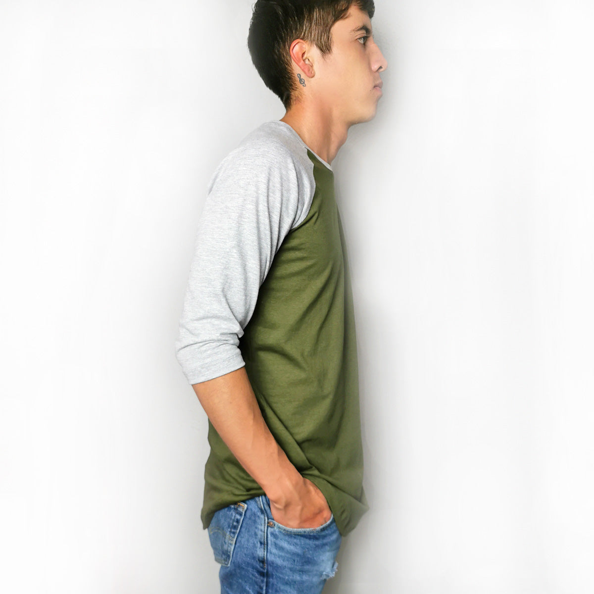 Playera Raglan Long Fit Verde Gris