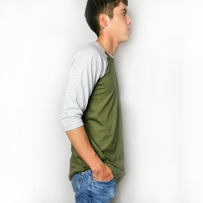 Playera Raglan Long Fit Verde Gris
