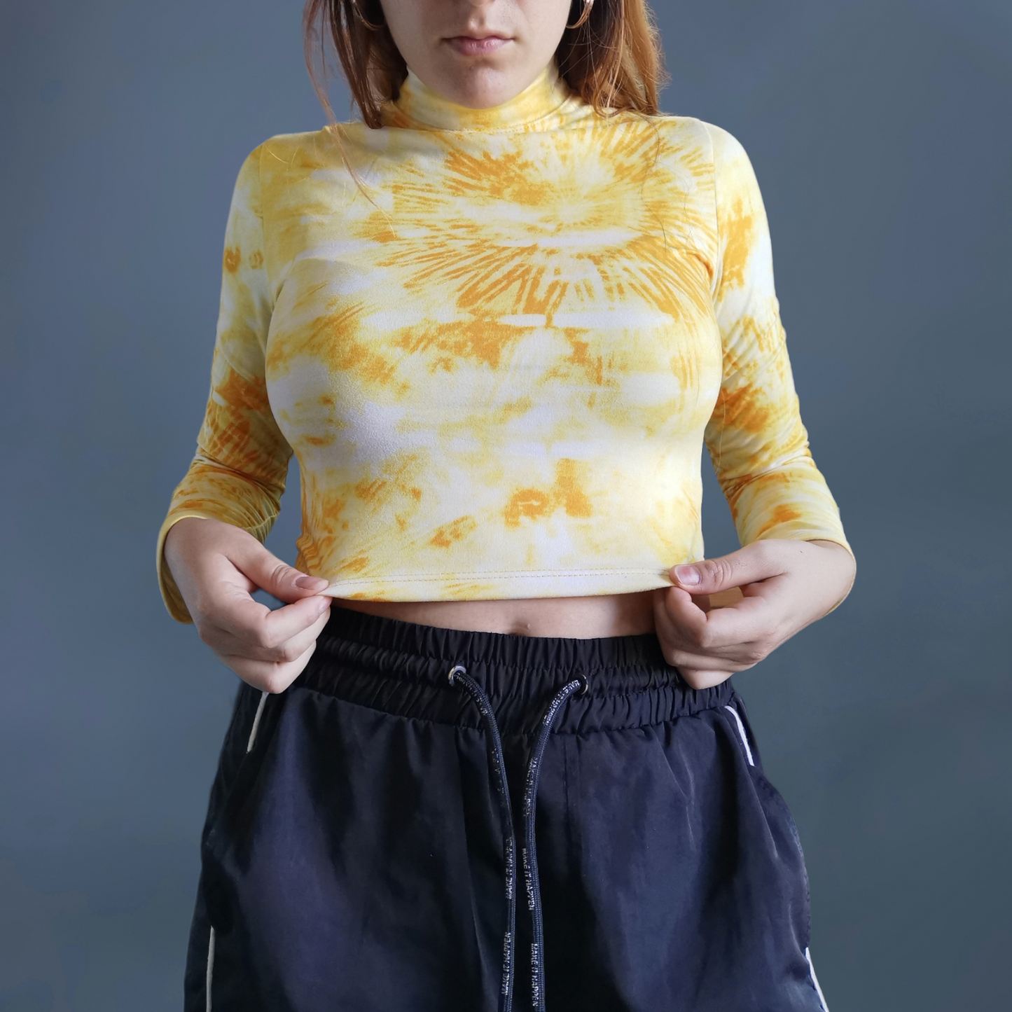 crop manga larga tye dye dama